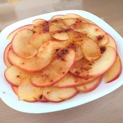 Yakiri_nngo's profile picture. 🍎焼きりンゴです🍎日常をツイートしたり、イラスト投稿したりします🍎