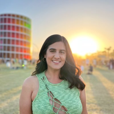 _heydaniela's profile picture. 