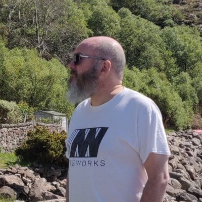 Runner, vegan, programmer (he/him)
Ruitheadair, bheganach, prògramair (e/esan)
@neilgreen@mastodon.scot