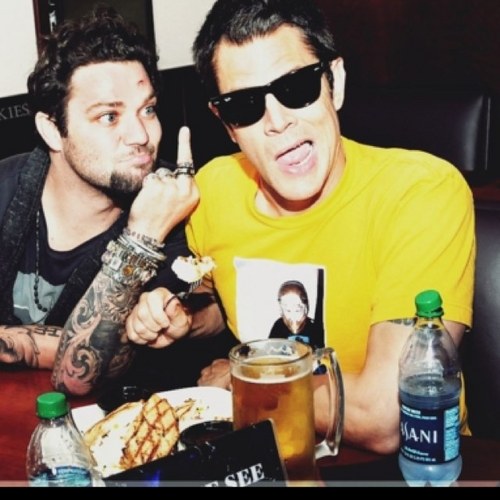 LoveLoveDemi's profile picture. lick ma dusty ballz