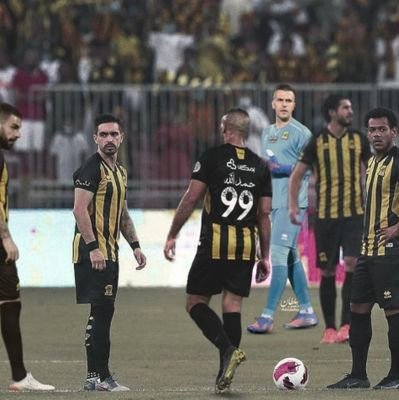 اتحادي من الصغر ومحب لنادي ابها 
بالتوفيق للفريقين دائمآ وابدآ