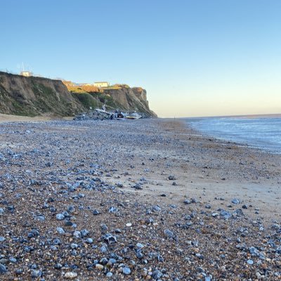 RobLeighGeary's profile picture. 