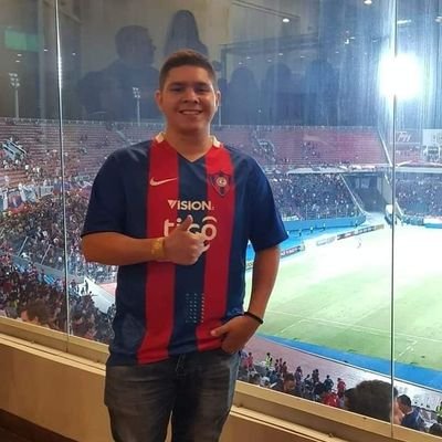 Auxiliar Administrativo.
Fútbol, Basket y Ajedrez.
Fanatico Cerrista📘📕 *Intereses Generales