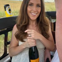 Lauren Rooney (@laurenrooneypr) 's Twitter Profile Photo