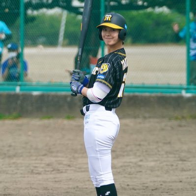 阪神タイガースwomen🐯   元女子プロ野球選手 Instagram☞southsea28