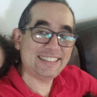 LeeOliver1311's profile picture. Ingeniero Civil, 
Nieto de chino y españoles.... mas Venezolano no puedo ser!