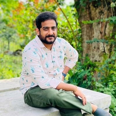 narra_vasudhar's profile picture. 