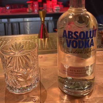 Tomflylobster's profile picture. 