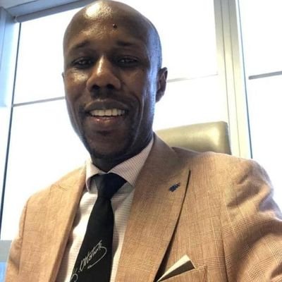 mynanasolo's profile picture. Energy Economist