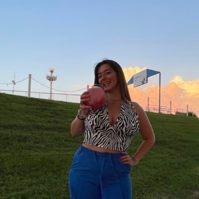 goodpr3t3nd3r's profile picture. stan acct??? | fla panthers | ||-// | tpwk | ajr | the wrecks | btr | 🏳️‍🌈👹💫😽 (she/her)