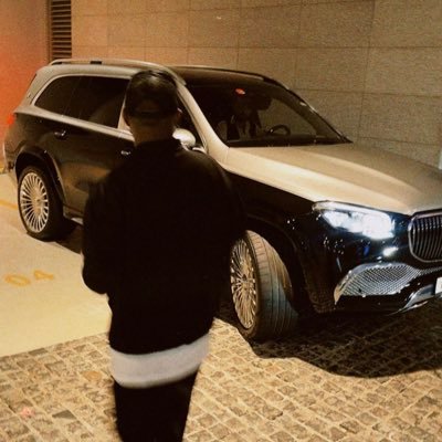 k0rede24k's profile picture. 📲