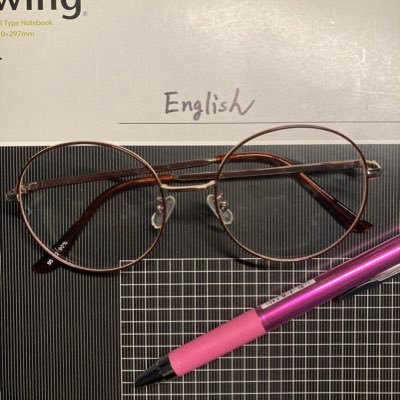 50歳から英語のやり直し。ゼロから英語道!恥ずかしいが英検2級から学習をスタート!大学受験は苦手科目でした。テスト目的でなく4技能を身につけることを目標にします。/現在英検準2級
