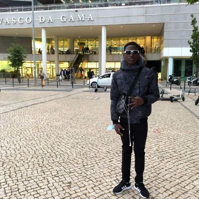 Embala_Despacha's profile picture. 🖕🏿Focado No Roxo 💷
PT 🇵🇹 🔜 UK 🇬🇧
🇨🇻 Descendente Berdiano 🇨🇻
💣 BCV ;; VDG Na ❤  💣
Movimenta Tudo Food Dentu Lisa 🙅🏿‍♂️💯
CEO Da Banka👊🏿
14y🙌🏿