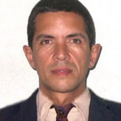 Ernesto48277518's profile picture. Especialista en Informática