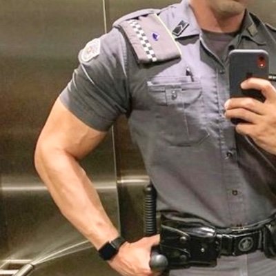 Militar Casado. Admirador e comedor de Bucetas aqui!
Proibido para menores de 18 anos.