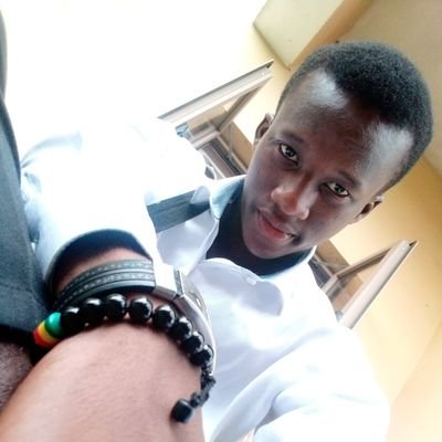 CoatGabby's profile picture. Complex