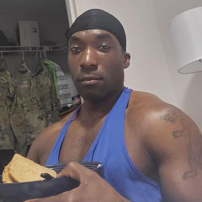 Black guy who plays JRPGS.... that’s about it
https://t.co/fodJj0oGtM