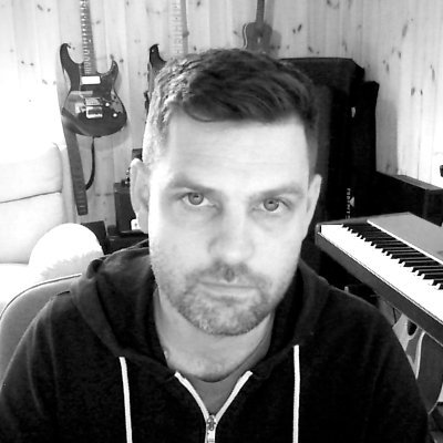 Lawrance10's profile picture. List of stuff I like/do: websites and SEO, Guitar, drums, piano, football (mcfc), video games.