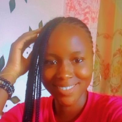 NanniTreats's profile picture. My small gap tooth