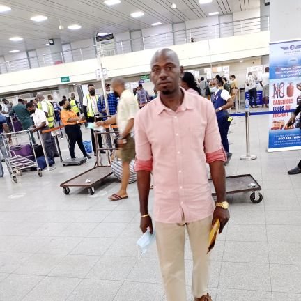 IorwueseTerna's profile picture. Gentle and talk less