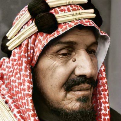 ليس كل مواطن وطني  (حساب شخصي)