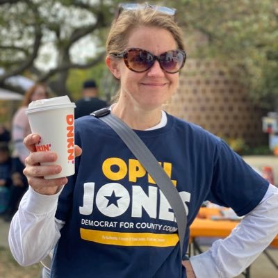 lenakkennedy's profile picture. 