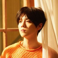 for luhan (@hourly_luhan) 's Twitter Profile
