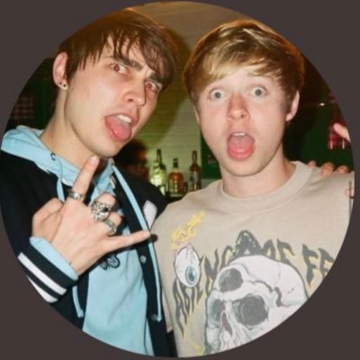 I love sam and Colby 
Miss the trap house 
Follow me on tiktok @xplr.s.c