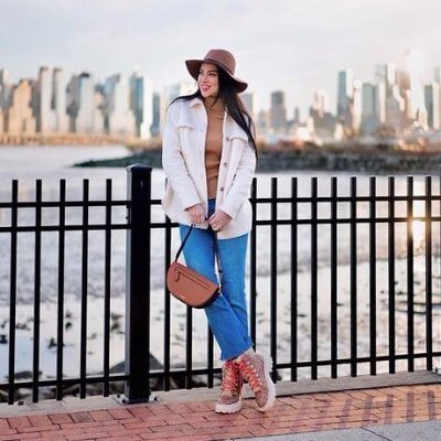 Q80138012Jones's profile picture. Look forward to every day, and every day of you