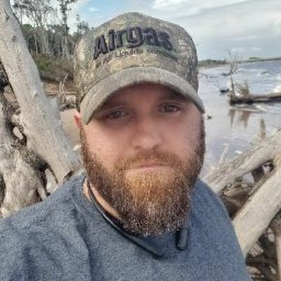 ryanb2214's profile picture. 🇺🇲🇺🇸 🚫dating 🚫crypto 🚫gift cards