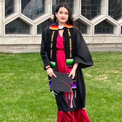 eveybanda's profile picture. she/ella🧋🌻🤍 Noel Arturo’s mamá | csbsju #blacklivesmatter #MYBODYMYCHOICE