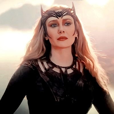 M00NAM0UR's profile picture. 'Because humans are born without wings so we look for ways to fly'