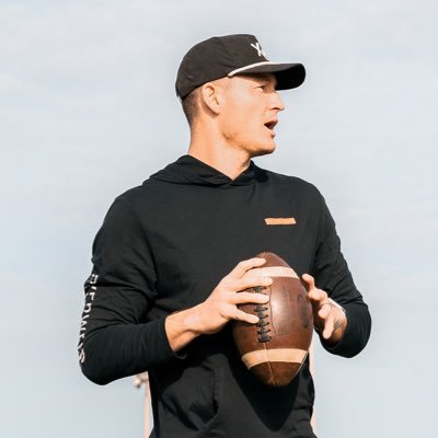 believer | husband | father | has been | QB coach @whistlerecruits