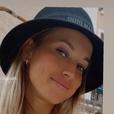 Putintseva and Pliskova apologist. Navarro, Kudermetova, Ostapenko, Sabalenka stan. Also Rudd is Husband