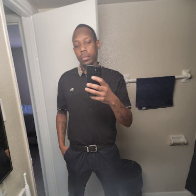 Ambitious college student, currently owns and operates a mental health and mentor company.