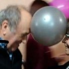 Casada con 3 hijos. Ñubelista y CRISTINISTA. Ama a tu prójimo como a ti mismo. y la Patria es el otro.  La Patria no se Vende.
