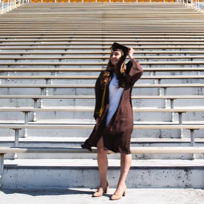 zoe_krachtus4's profile picture. • FSU dietetic intern🥑 •future dietitian🤞🏼