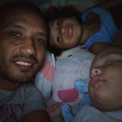 ericdelgado22's profile picture. decidido a que solo Dios cambiara a nuestra tierra Venezuela
