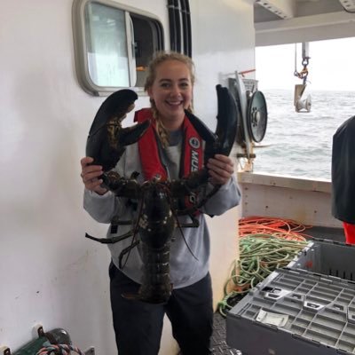 UofG Marine and Freshwater Biology grad, AcadiaU MSc candidate studying offshore lobster population demographics 🦞
