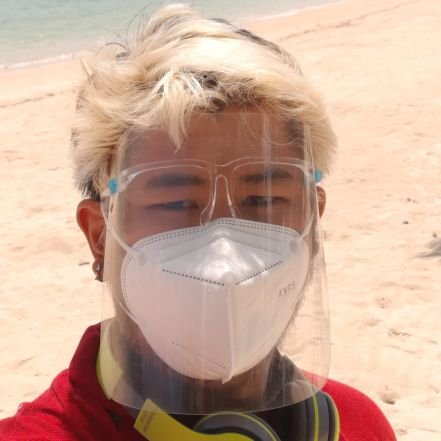 RosasXOso's profile picture. Chino-spanish in the streets, Filipino in the sheets. 🌹🌹🌹❌🐻