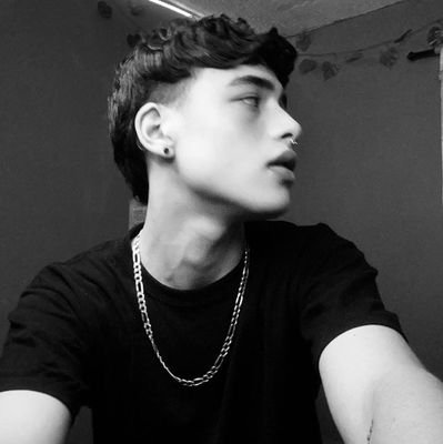 tiag0grcs's profile picture. Baby quiero ser tuyo pa' siempre