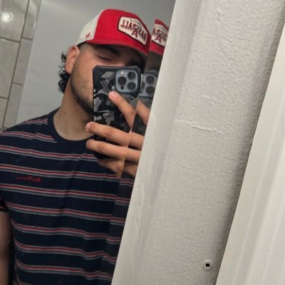 Sometimealexs's profile picture. Sik with it ⚡️