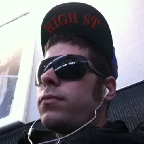 ReneeBoushard's profile picture. Sneakers, sandwiches, sick tv shows