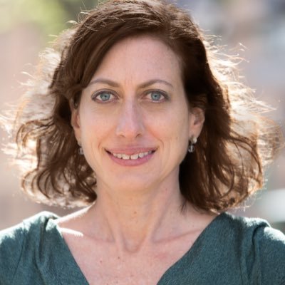 Mom, board gamer, roller coaster lover, Tae kwondo black belt, Chief Product Officer @teladochealth. These very few tweets are my views (she/her)