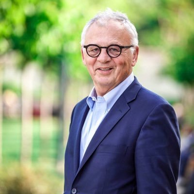 Candidat en 2022 aux législatives à Gentilly, Ivry, Le KB, Vitry #circo9410 Ancien Président @EnCommun_parti. Conseiller municipal Ivry-sur-Seine