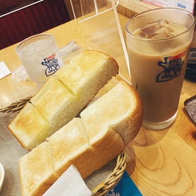 fukuro_owlhappy's profile picture. 