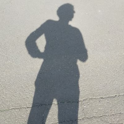 ※さん付け不要。日々小さな幸せや面白さをエサにして生きる。北国のおっさんが日々頭にぼんやり浮かんだことを紡ぎますlω・`)チラッ
口笛とギターのアカウントはこちらhttps://t.co/q1oKF3Ql2Q