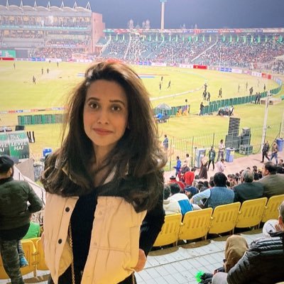 nishaaftab's profile picture. Absolutely Bonkers. Or I'd really like to be.