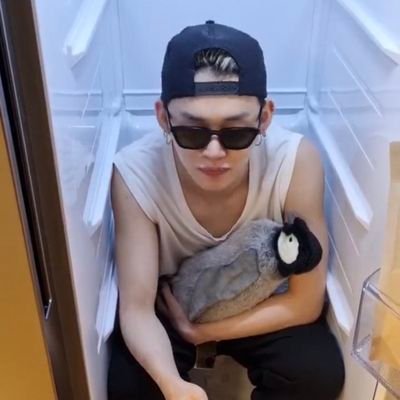 •AroAce• •OT7• •OT5• •btspopper• °ifb  °army • moa • uaena° sipping tea in the magicshop