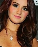 Todos mis sentidos y mi forma de pensar
están contigo y nada me puede parar. @DulceMaria